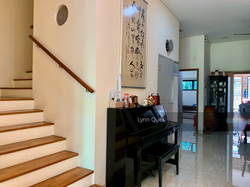 Golden Hill Estate (D19), Terrace #216604011